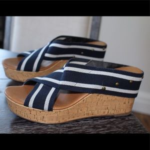 Platform sandal !sold!